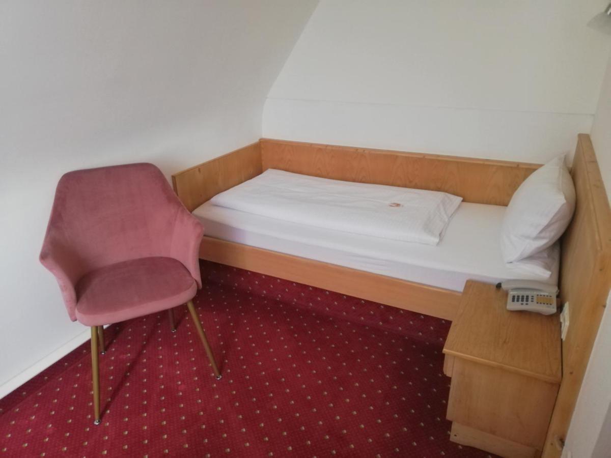 Landhotel Oelmuehle Mombris Luaran gambar