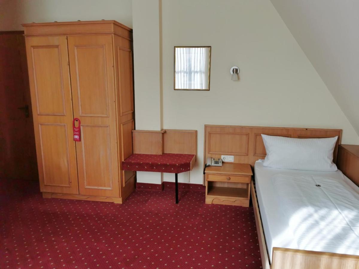 Landhotel Oelmuehle Mombris Luaran gambar