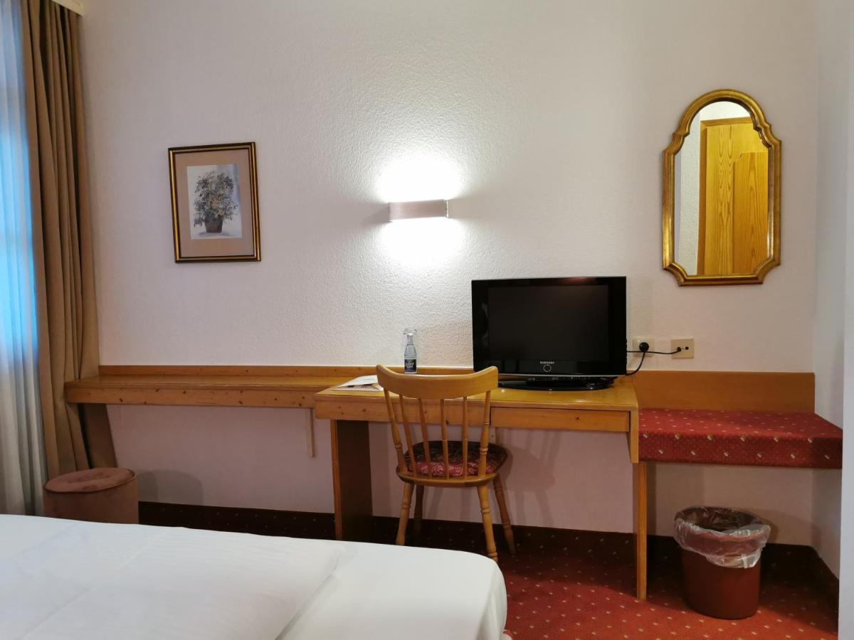 Landhotel Oelmuehle Mombris Luaran gambar